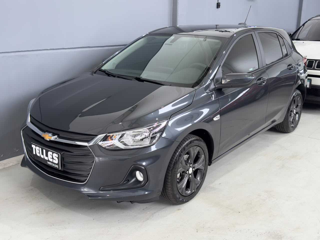 ONIX HATCH LTZ 1.0 TURBO