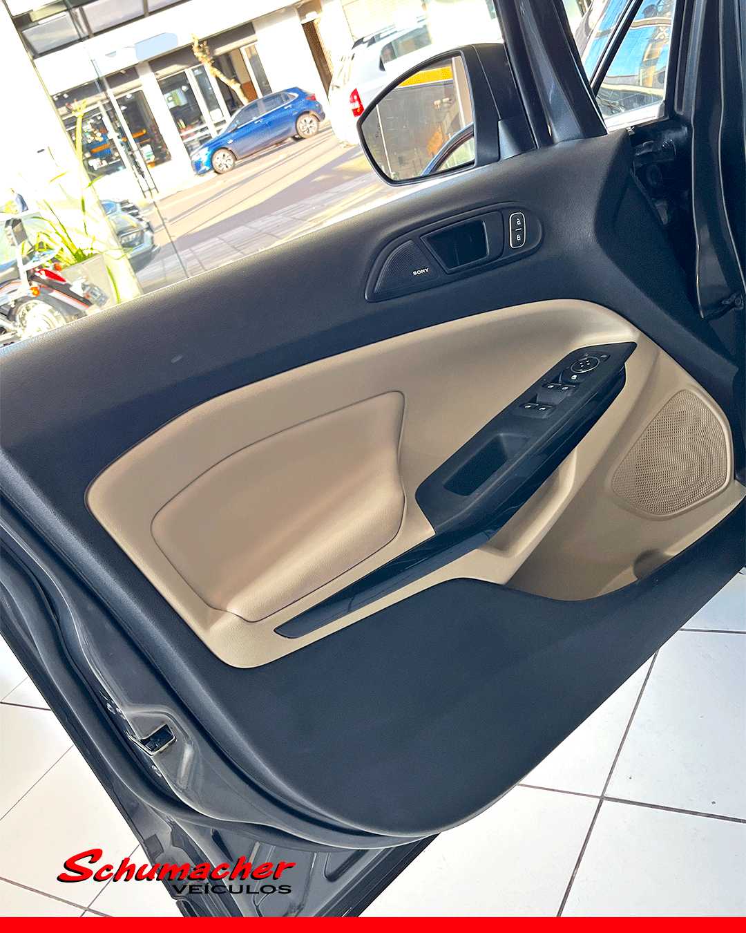 ECOSPORT TITANIUM AUT