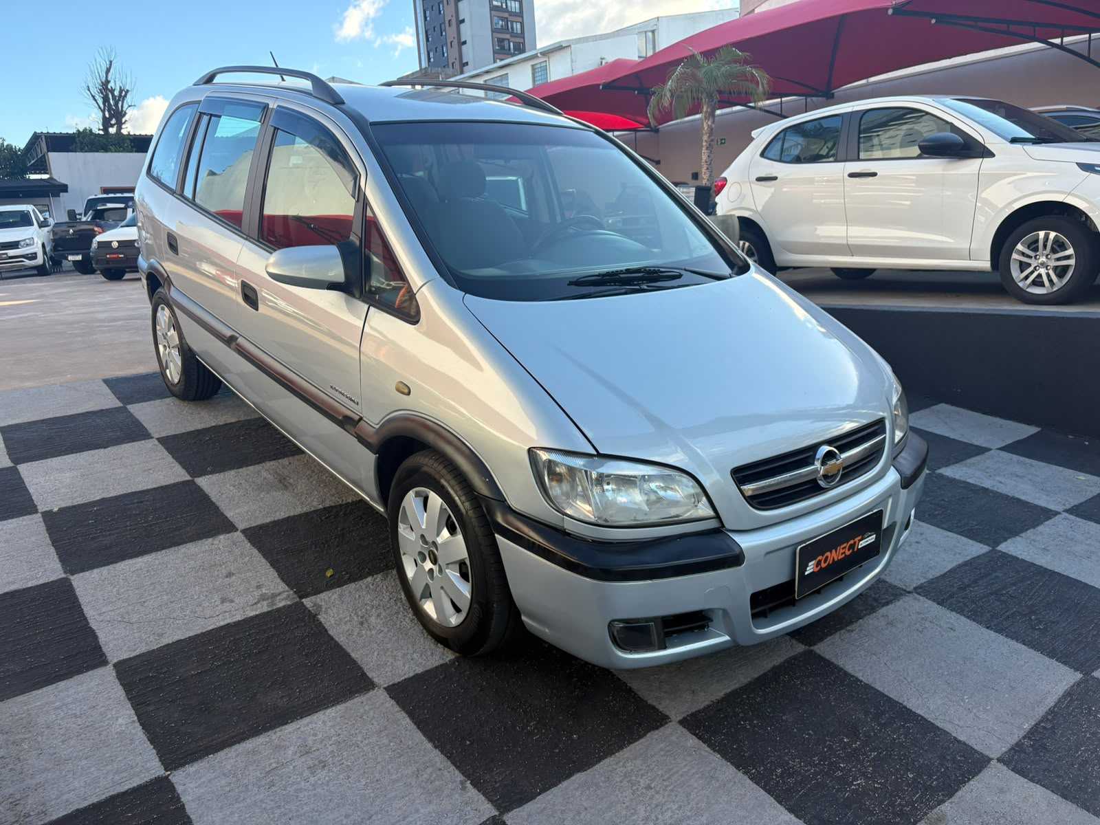 ZAFIRA 2.0 AT 7 LUGARES