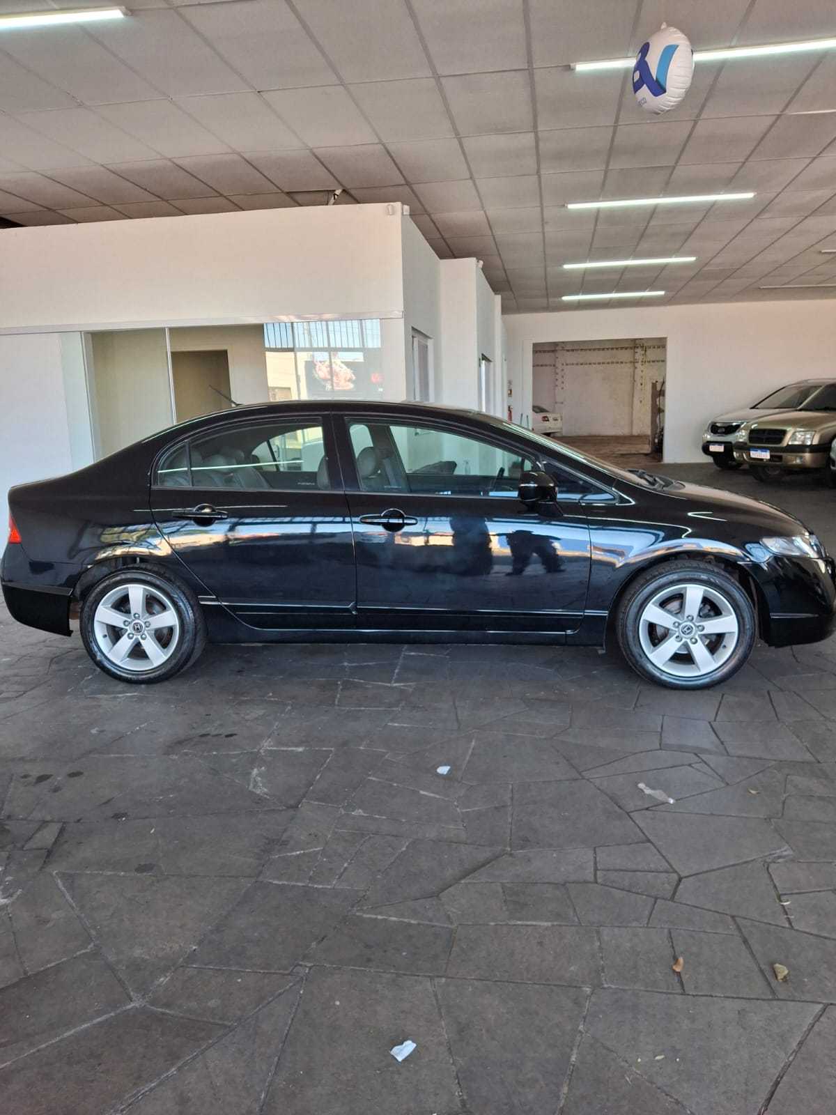 CIVIC SEDAN LXS 1.8