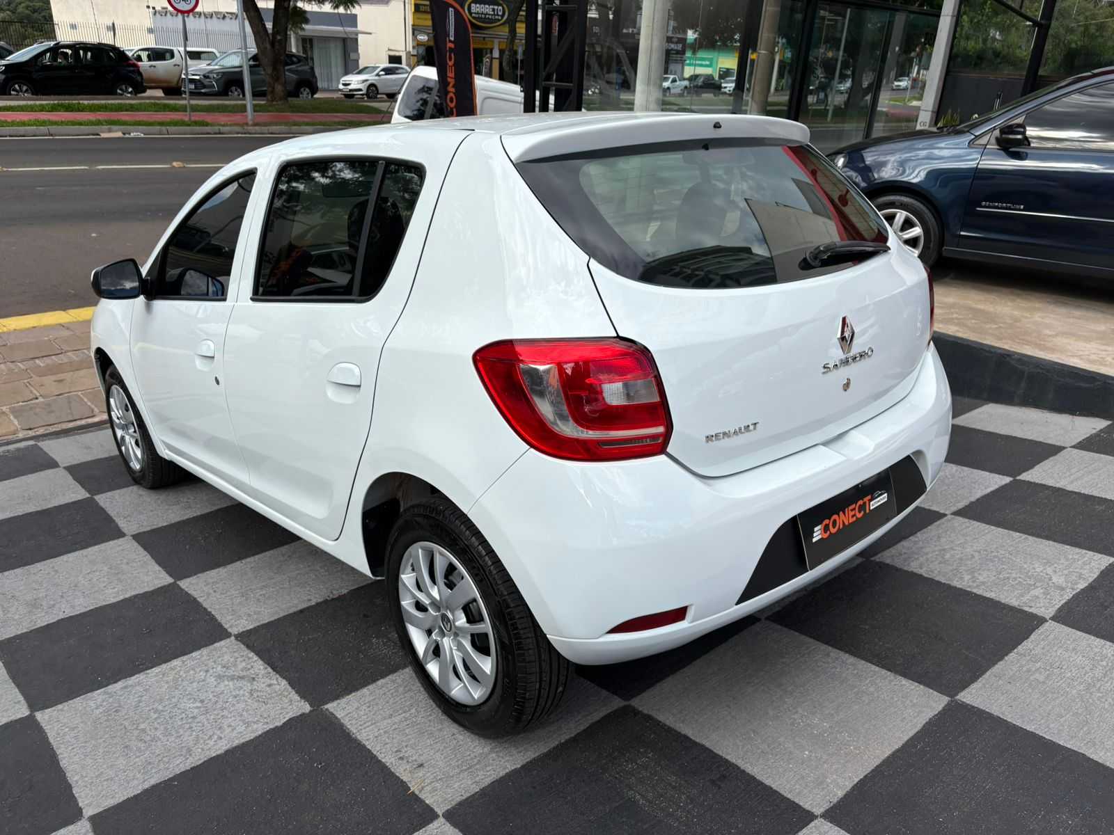 SANDERO AUTHENTIQUE 1.0