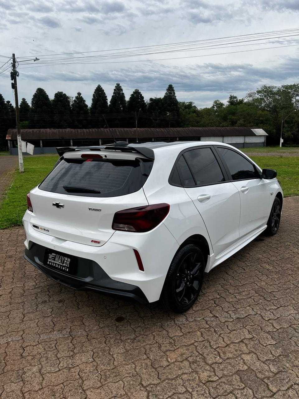 ONIX HATCH RS 1.0 TURBO