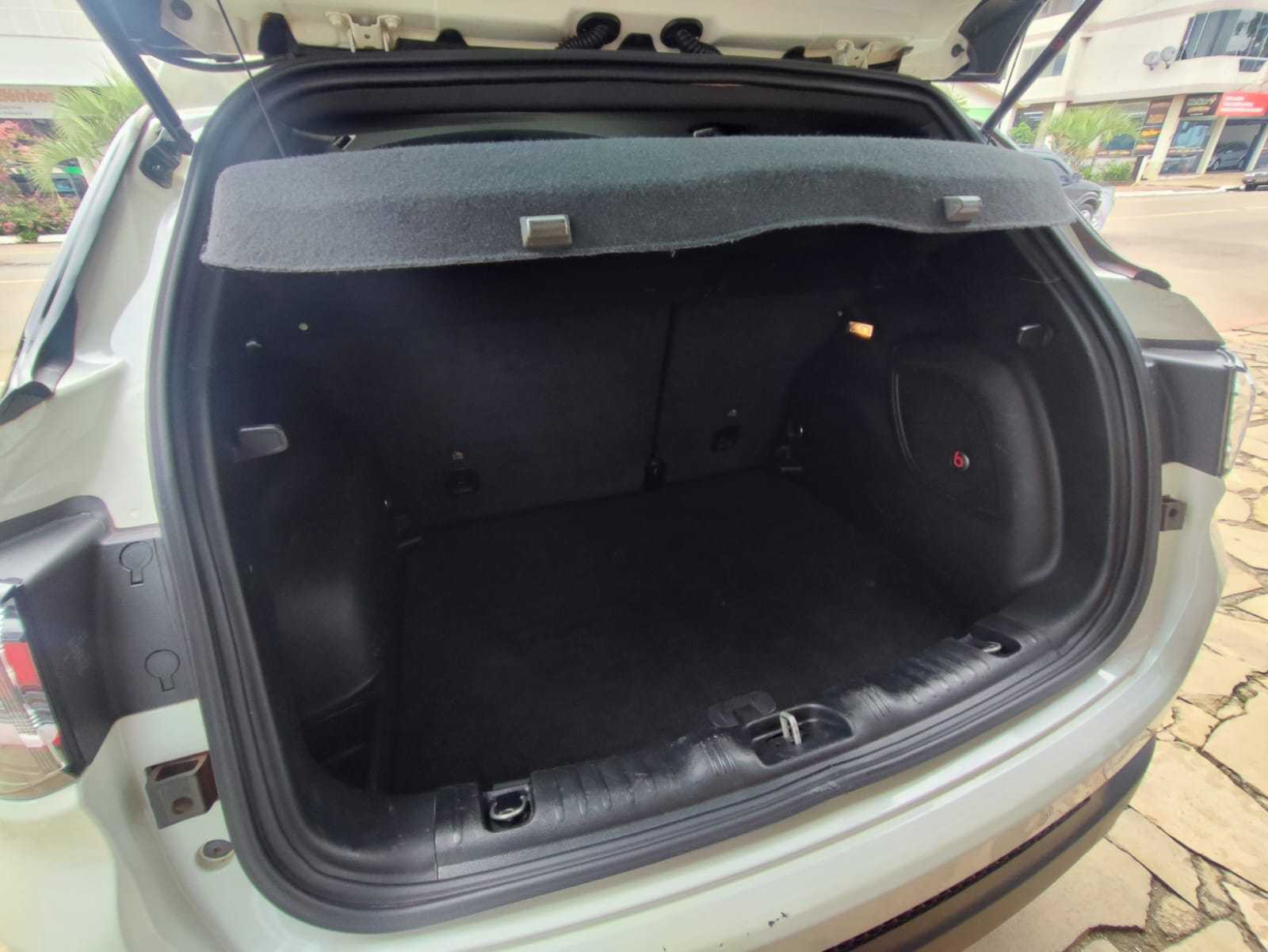 COMPASS LONGITUDE T270