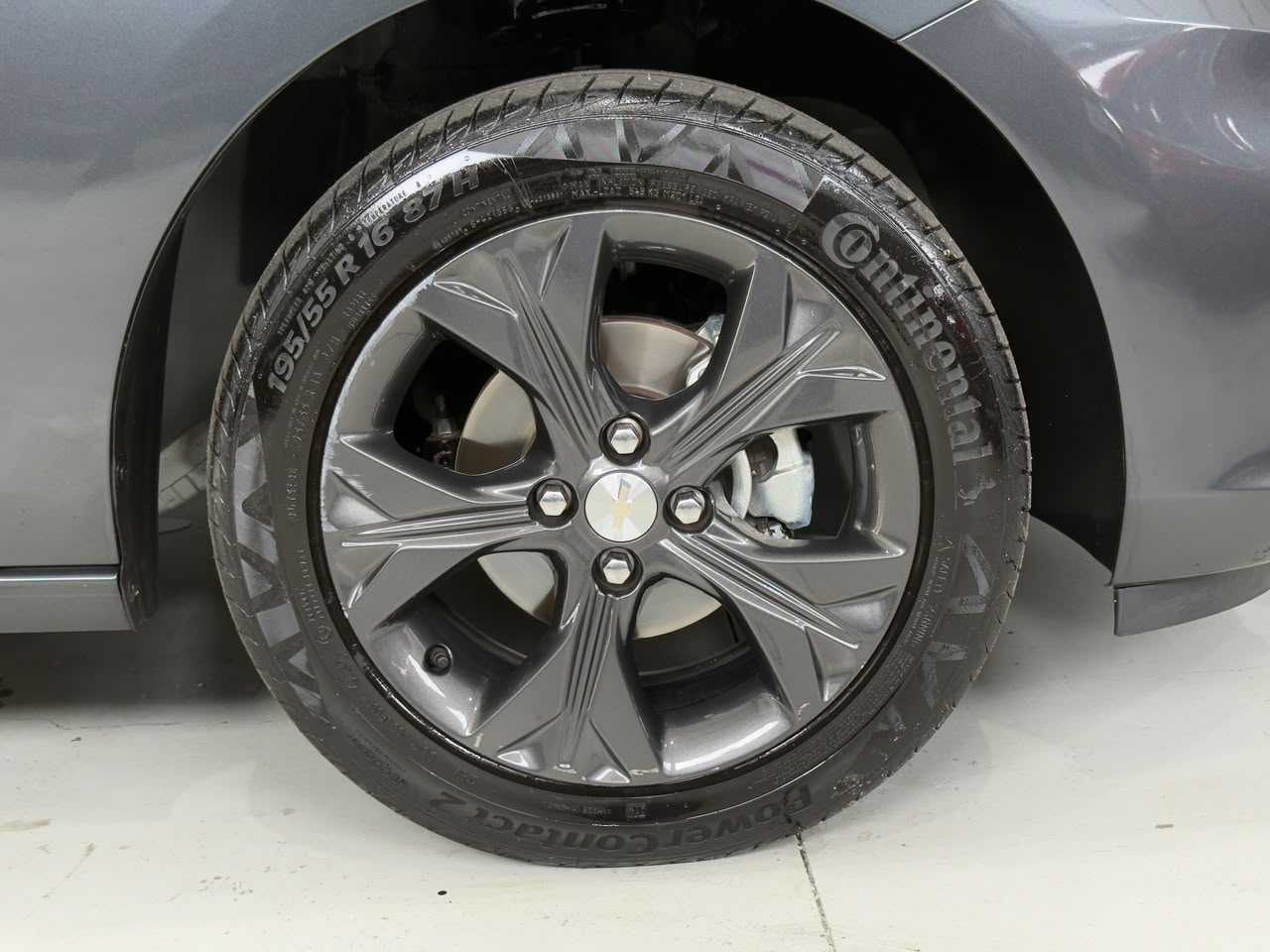ONIX HATCH LTZ 1.0 TURBO