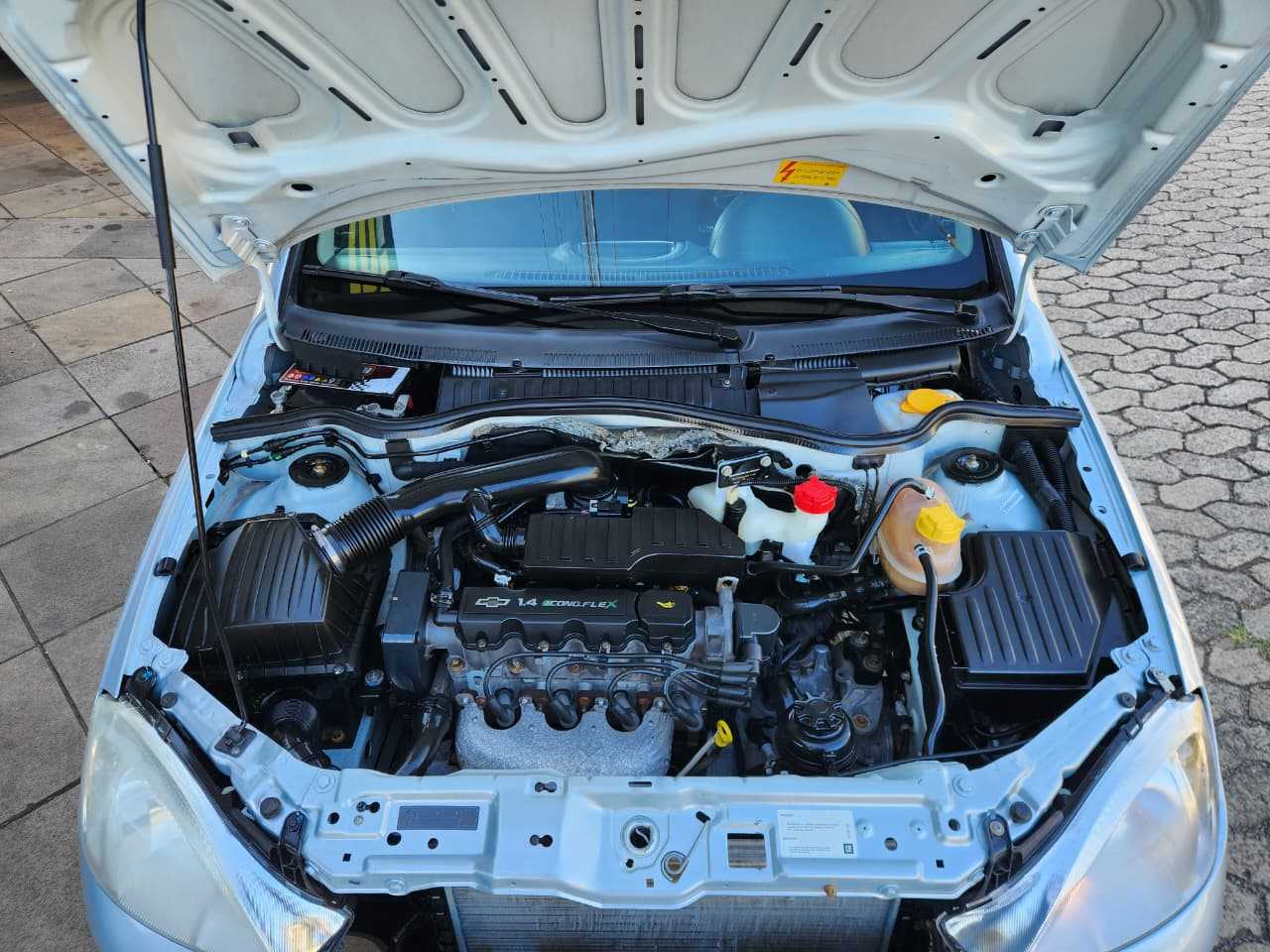 CORSA SEDAN MAXX 1.4