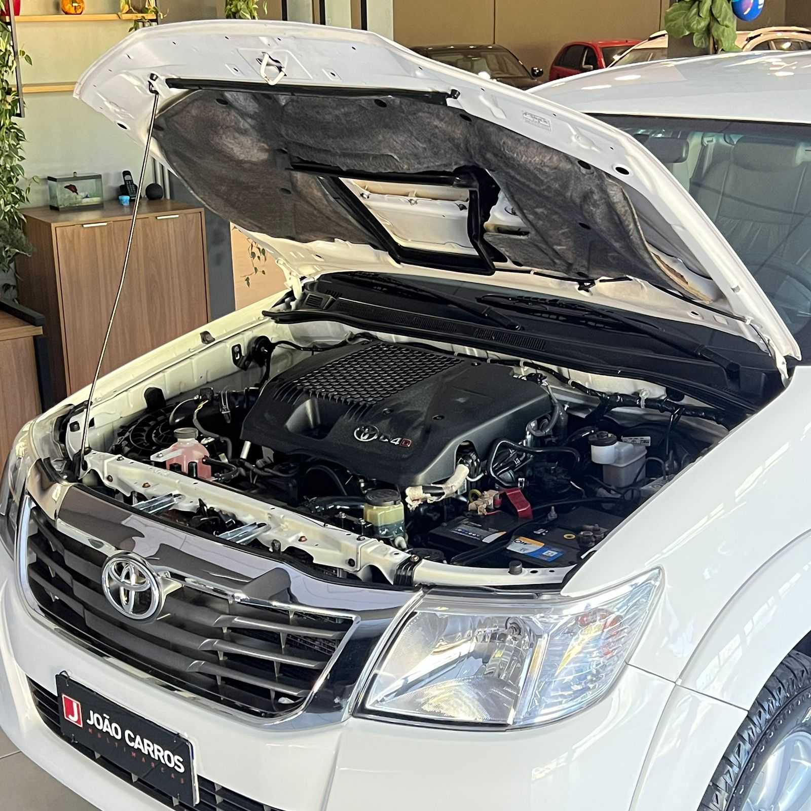 HILUX CD SR D4-D 3.0 4X4 AUT