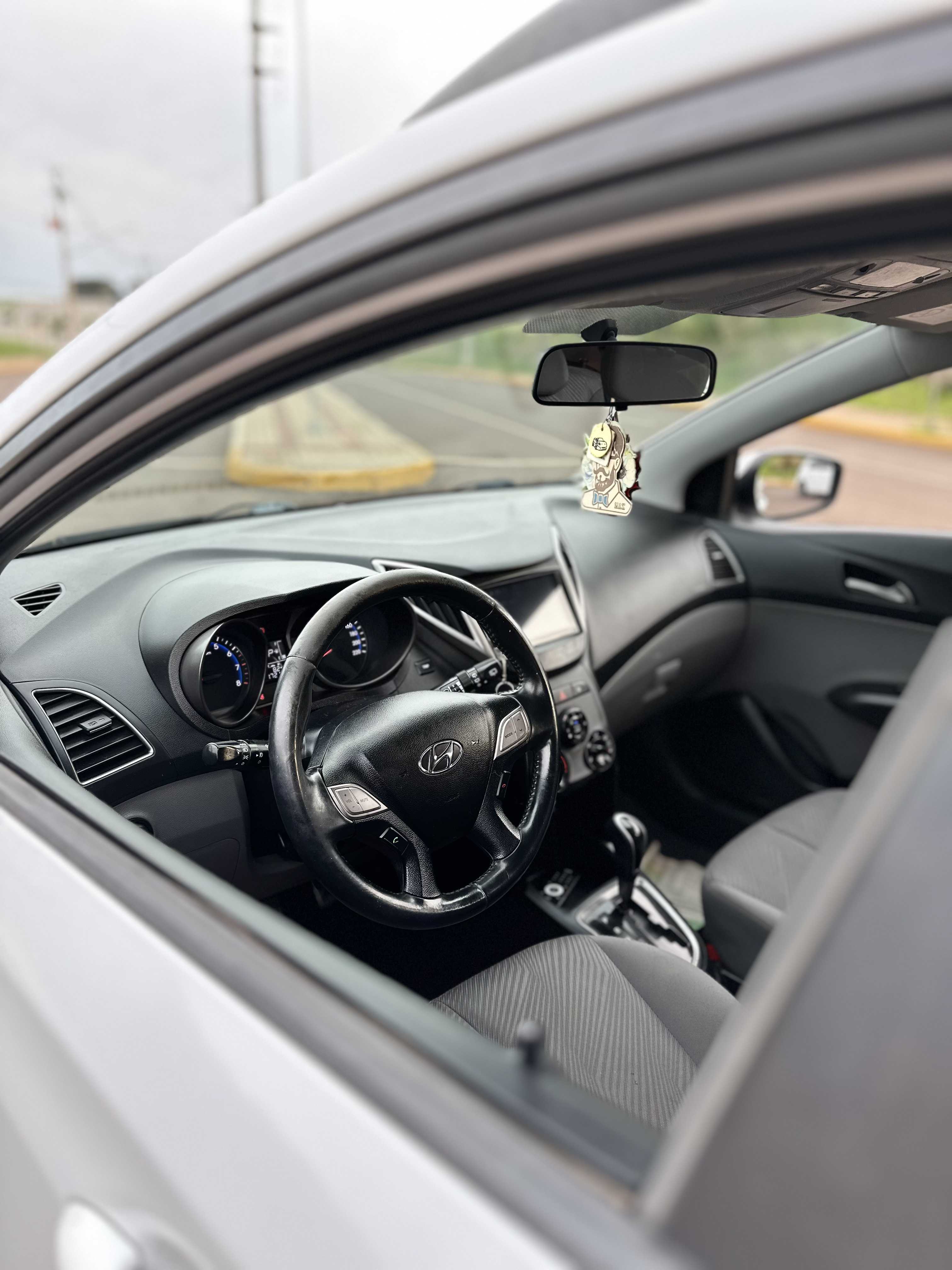 HYUNDAI HB20X 1.6 FLEX AUT.