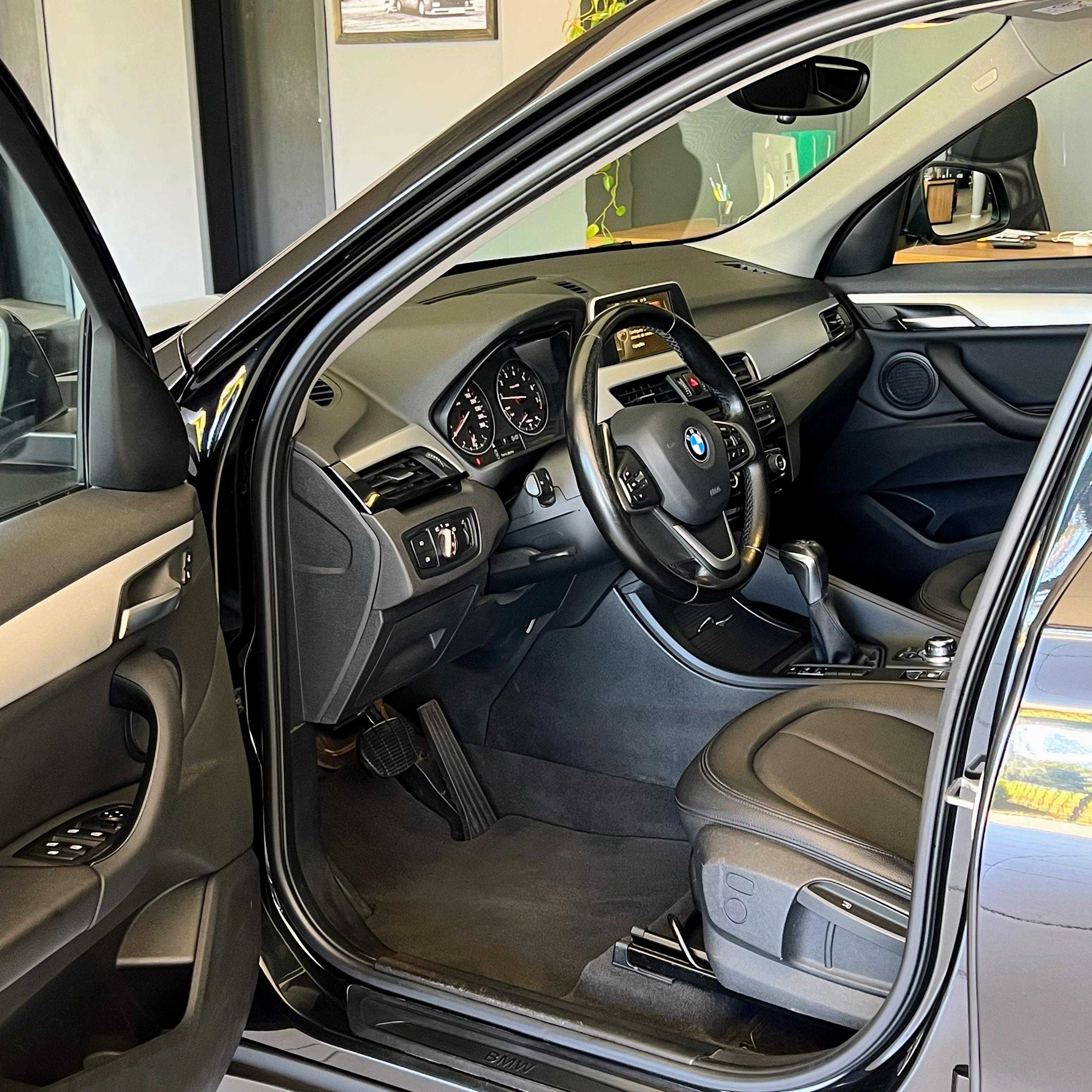 BMW X1 SDRIVE 20I 2.0T AUT
