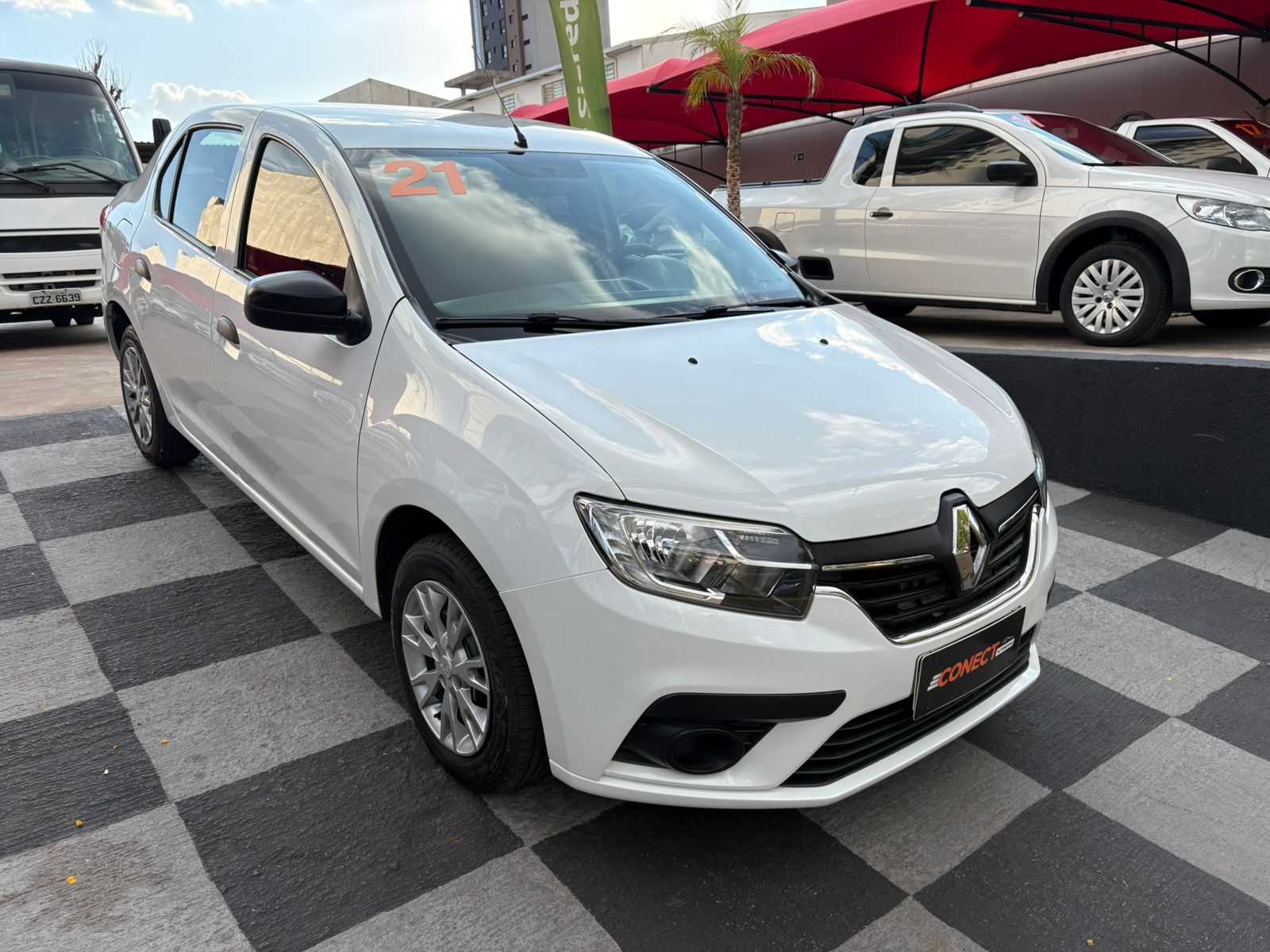 LOGAN LIFE 1.0 COMPLETO