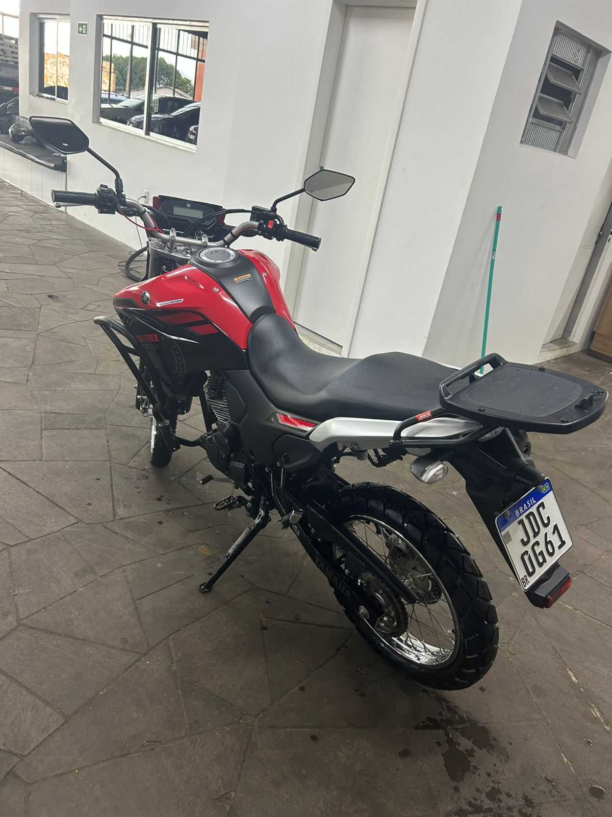 LANDER XTZ 250