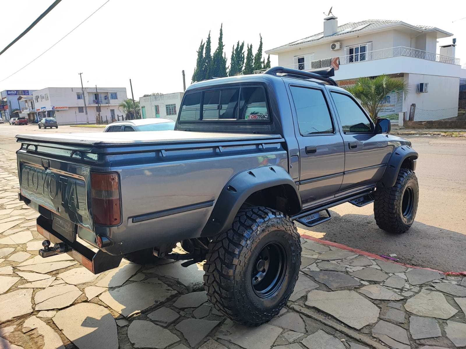 HILUX 2.8T 4X4 SR5