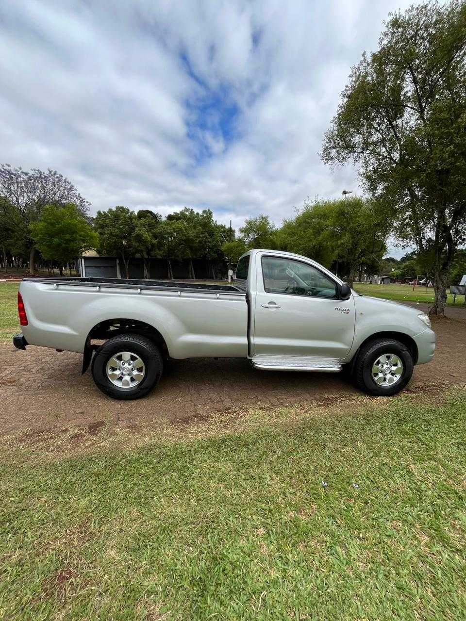 HILUX CS 3.0 4X4