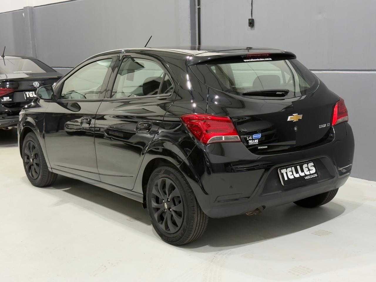 ONIX LT 1.4 / COMPLETO