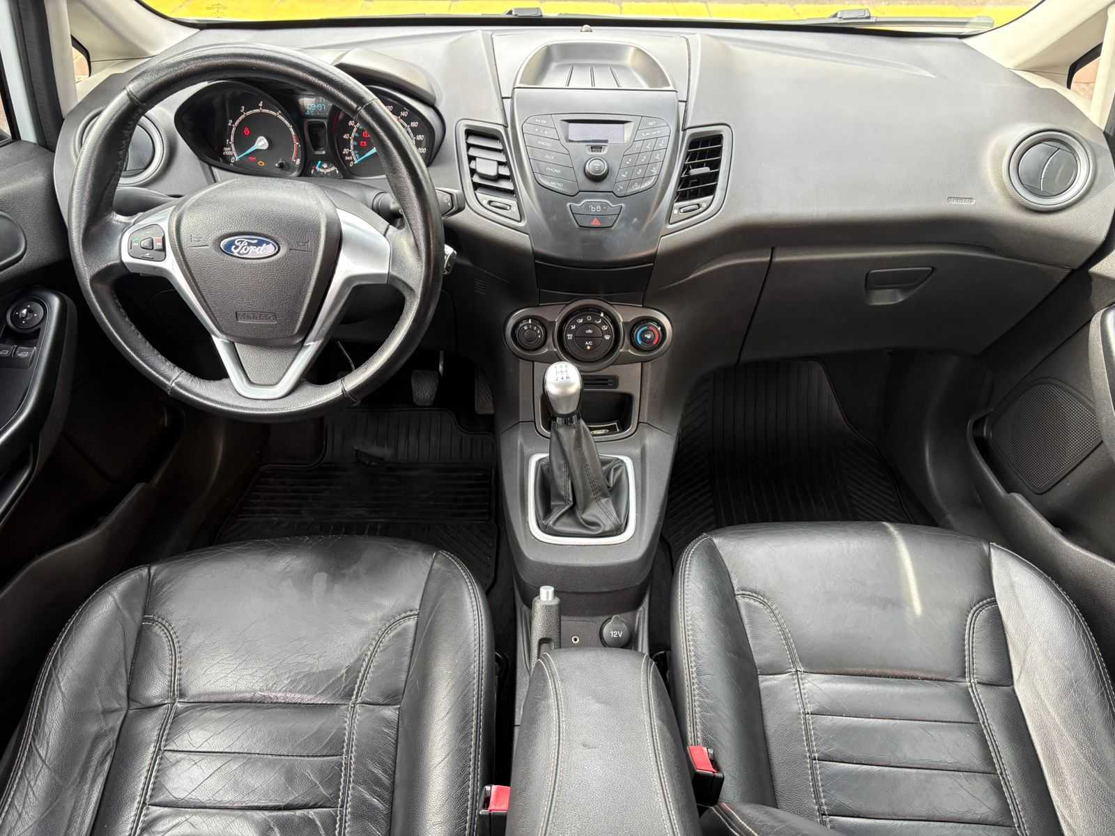 NEW FIESTA 1.5 COMPLETO