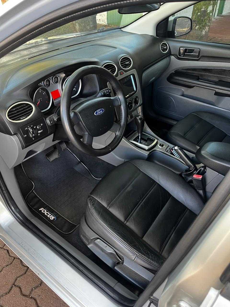 FOCUS SEDAN 2.0 AUT.