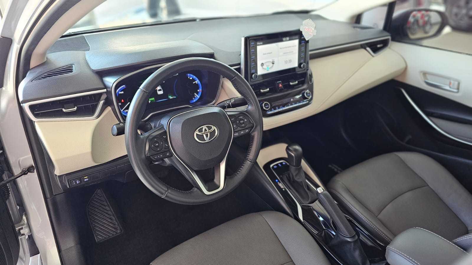 COROLLA ALTIS PREMIUM