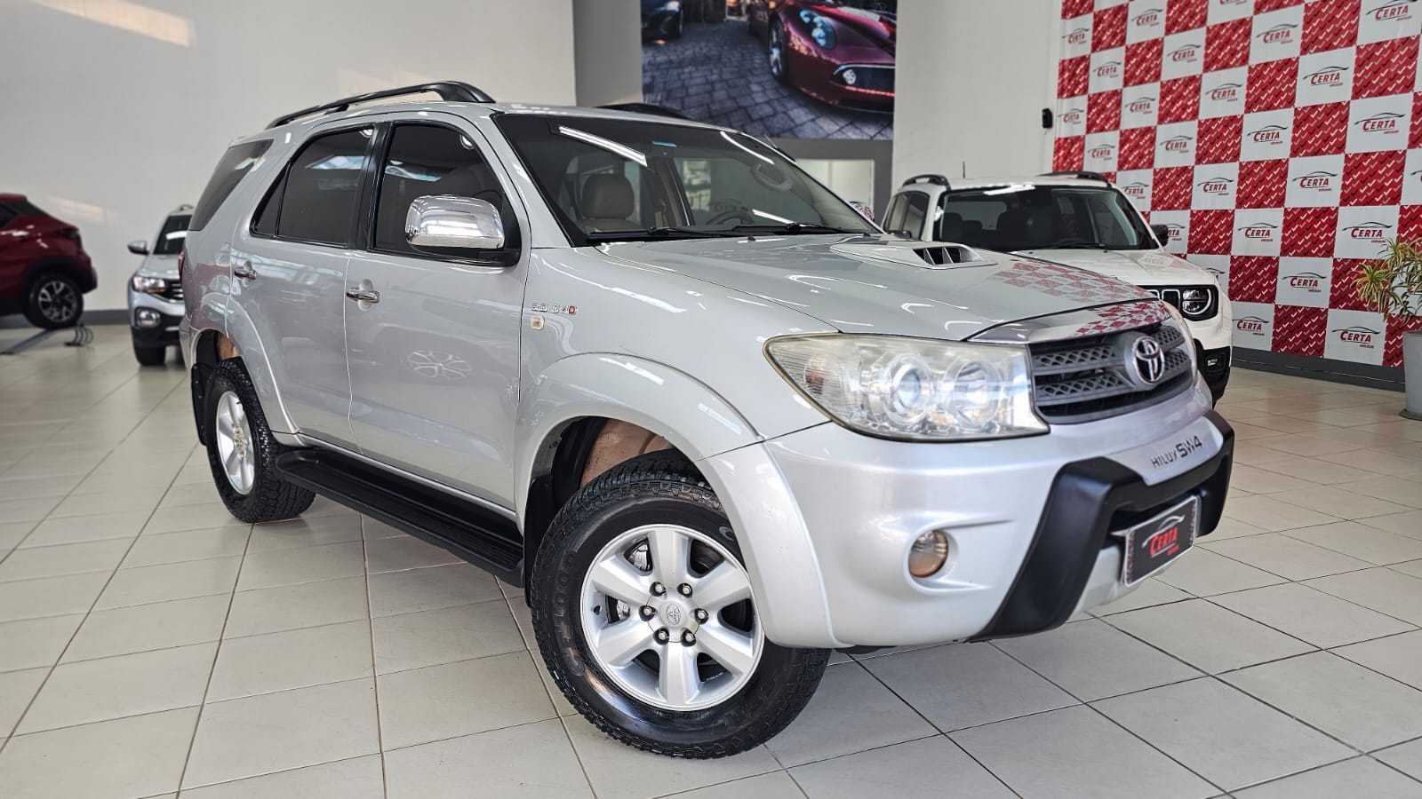 SW4  SRV 3.0 4X4 7 LUGARES - 2011