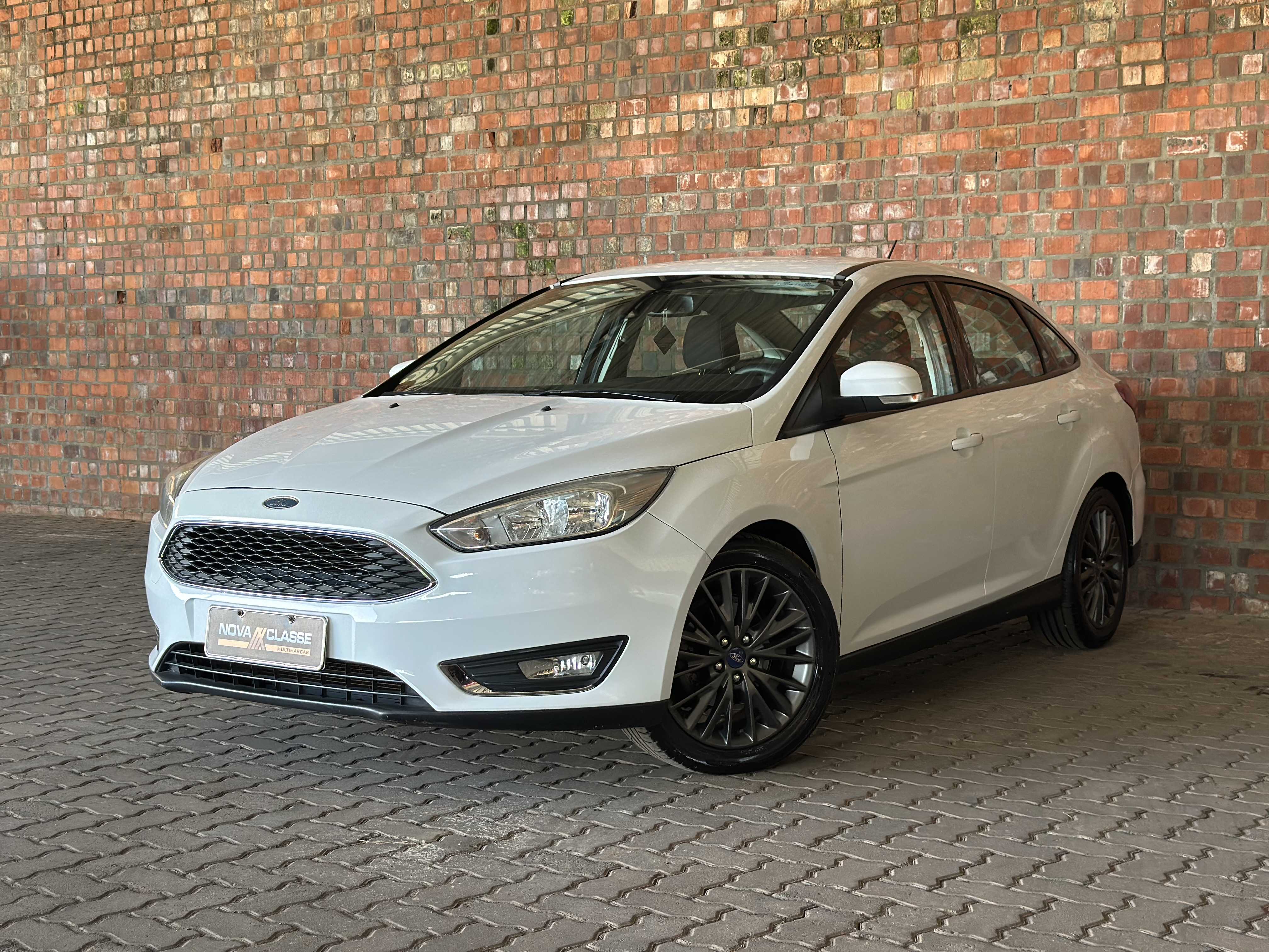 FOCUS SEDAN SE 2.0 AT FLEX - 2018